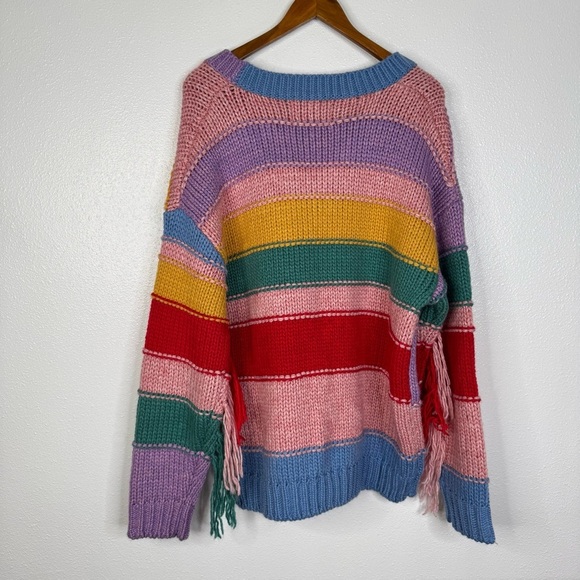 Aelfric Eden‎ Colorful Rainbow Fringe Sleeve Chunky Knit Sweater Size Medium - Picture 3 of 6